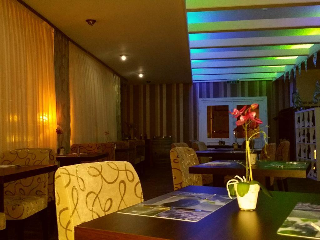 Abant Hotel Frankfurt โอเบิร์ทสเฮาเซน ภายนอก รูปภาพ
