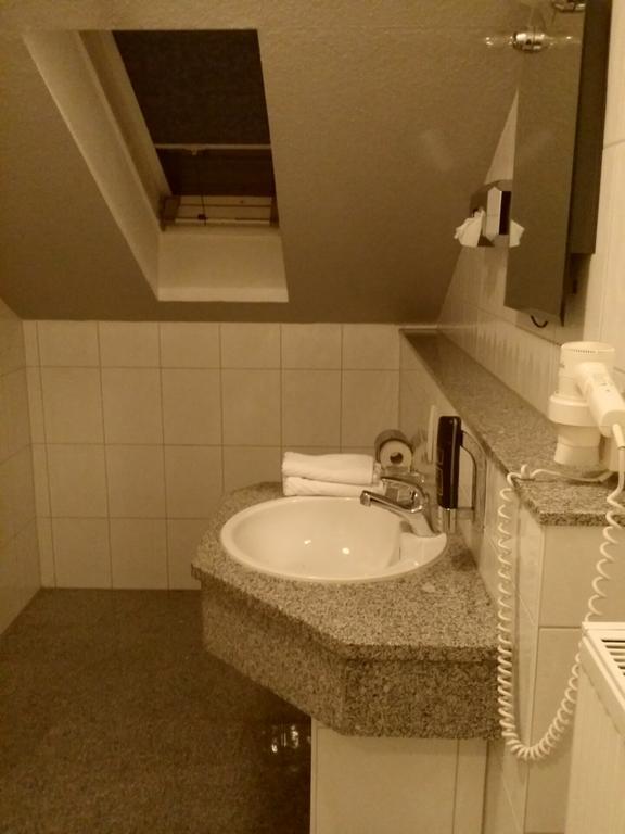 Abant Hotel Frankfurt โอเบิร์ทสเฮาเซน ภายนอก รูปภาพ