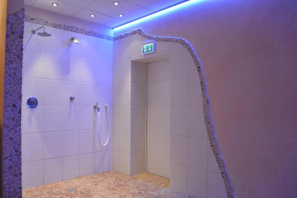 Abant Hotel Frankfurt โอเบิร์ทสเฮาเซน ภายนอก รูปภาพ